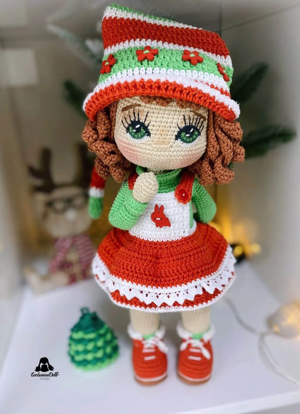 Crochet doll pattern for Christmas