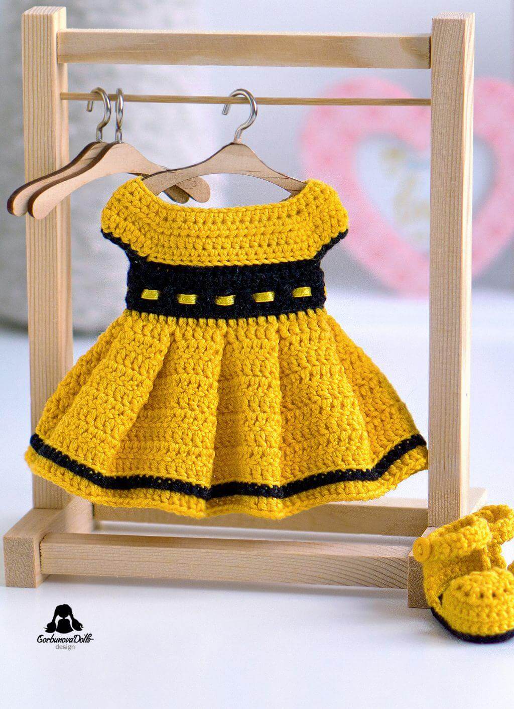 Crochet doll dress pattern