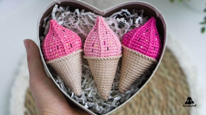 Crochet ice cream pattern
