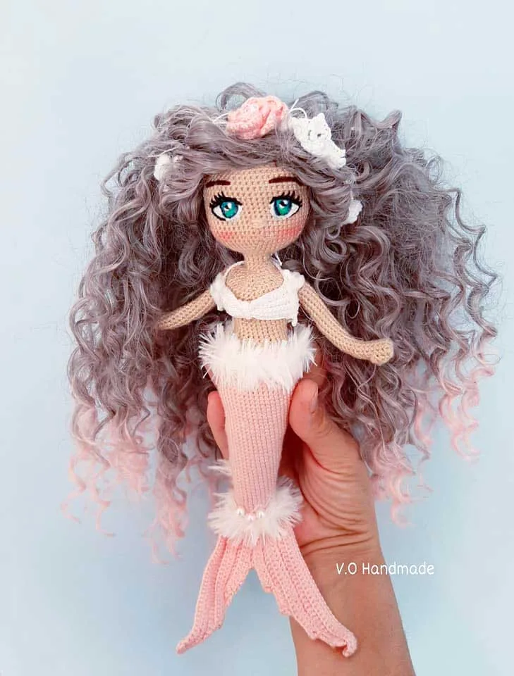 Crochet amigurumi doll pattern: Mermaid