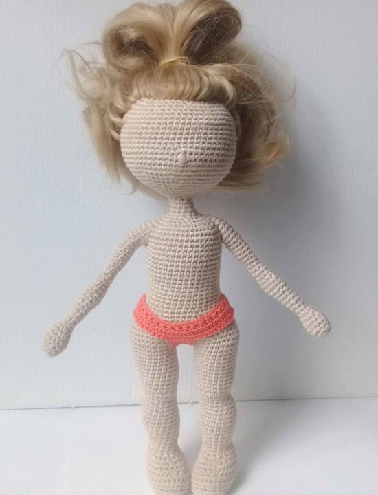 Amigurumi Crochet Doll Pattern: Amelia Doll