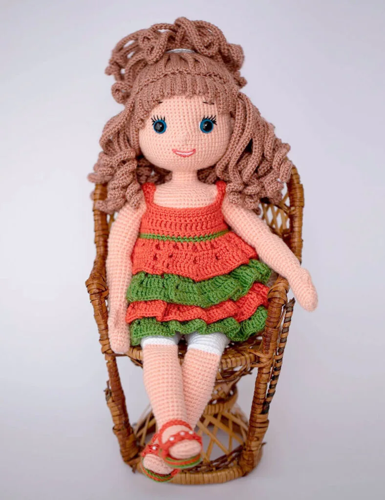 Crochet doll pattern: Emily the Doll