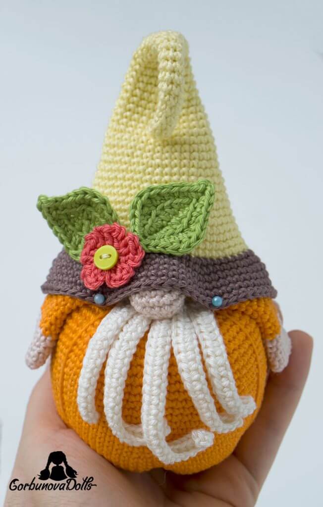 Crochet gnome pattern
