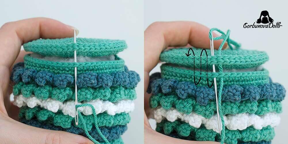 crochet Christmas tree pattern tutorial – joining the tree body to the bottom