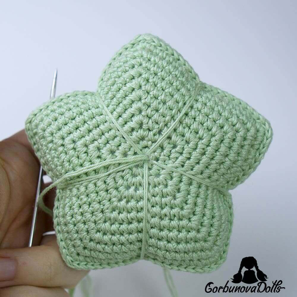 crochet star free pattern – finished shaped five-point star ornament