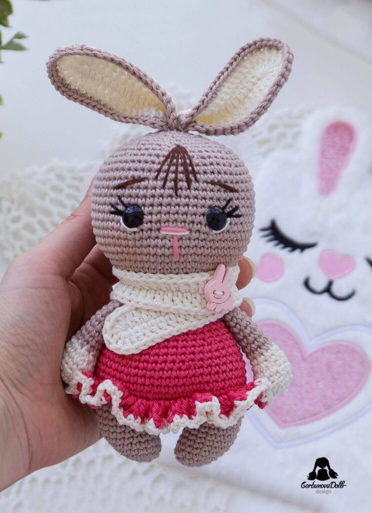 Crochet bunny pattern