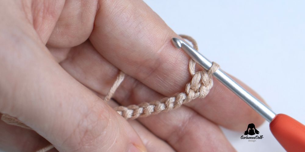 Crochet chain anatomy