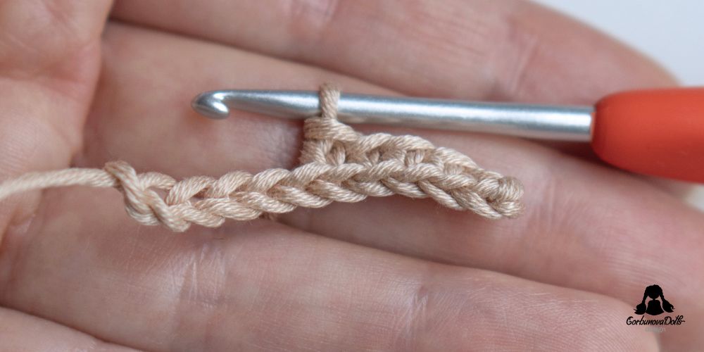 Crochet chain anatomy