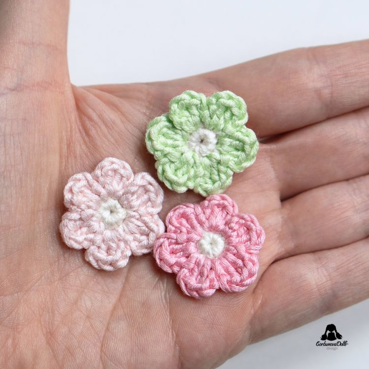 Crochet tiny flower photo tutorial