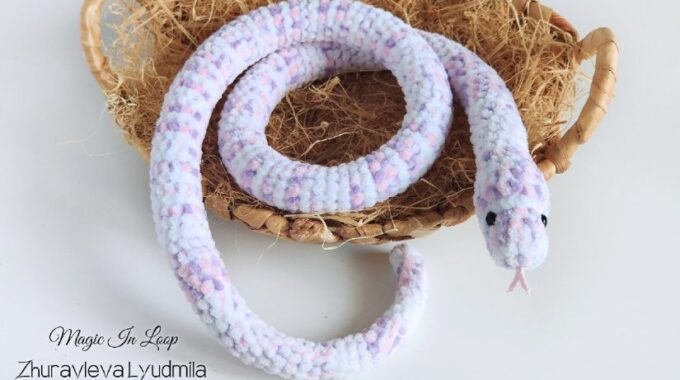 Finished amigurumi plush snake curled up - free crochet snake pattern project