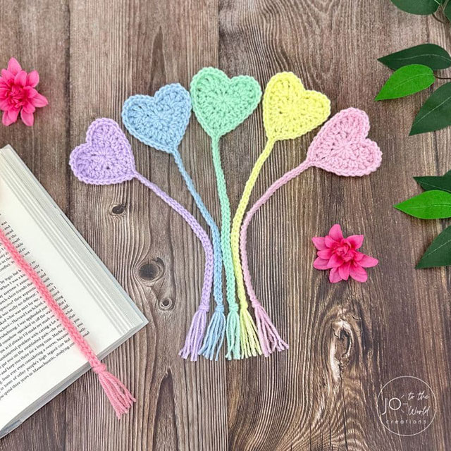 Heart Bookmark Free Pattern