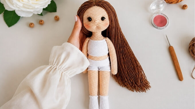 Free crochet base doll pattern